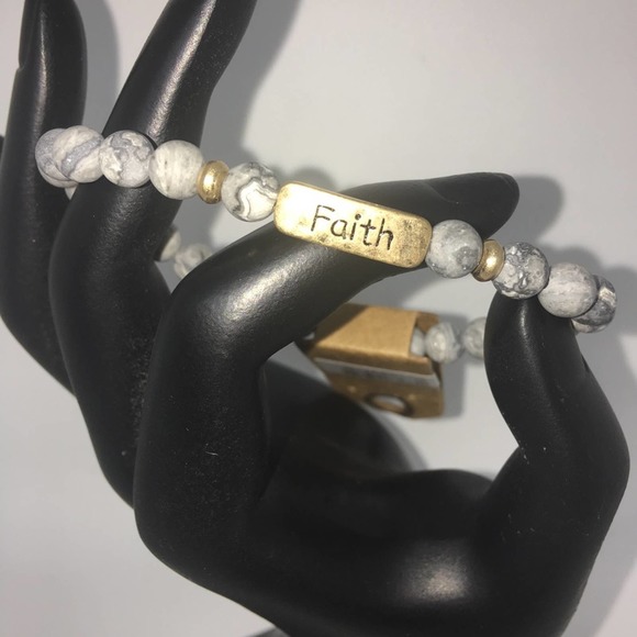 Boutique Jewelry - Etched “Faith” Inspirational Beaded Bracelet - Jet